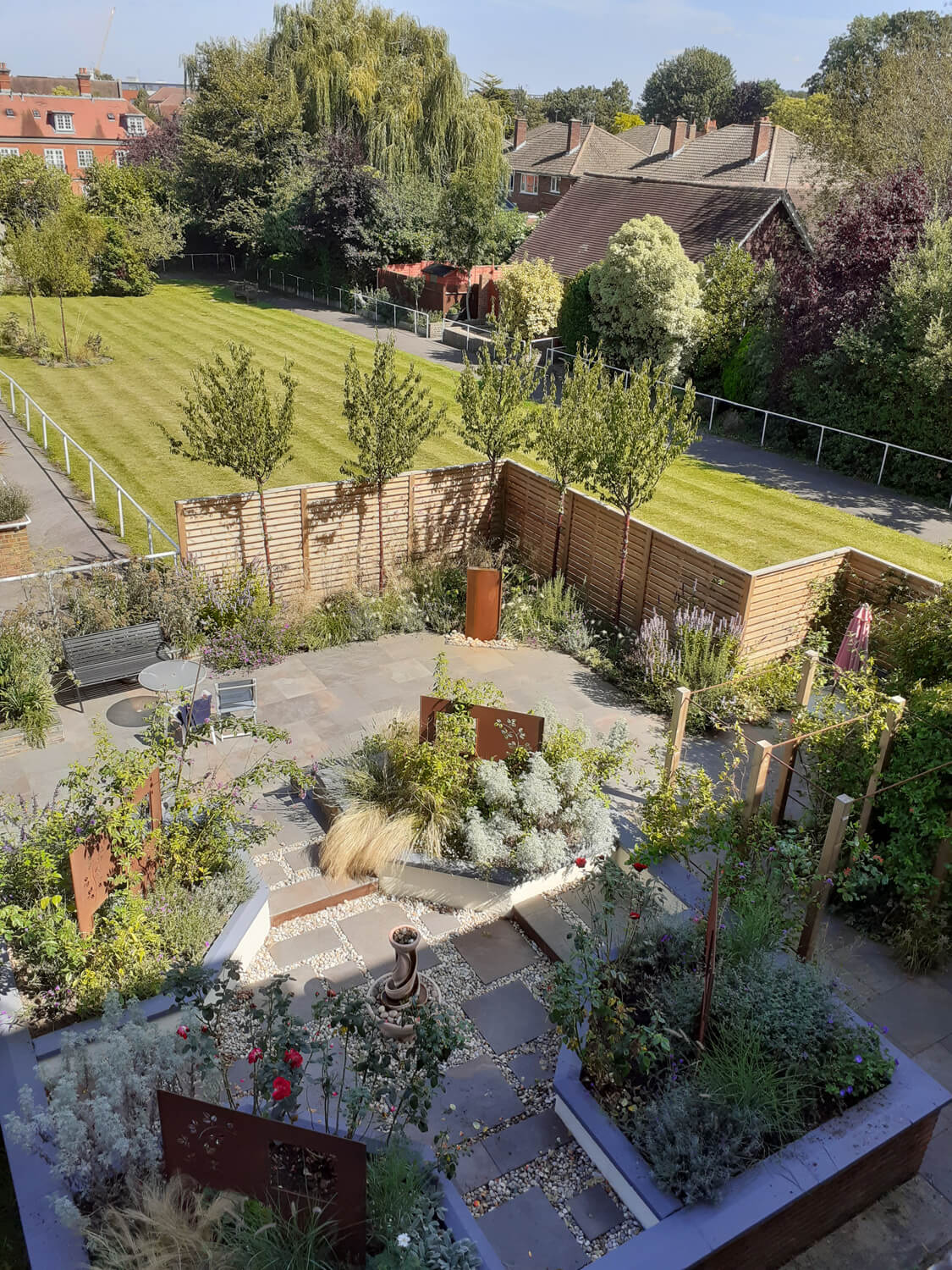 Award winning garden designer in Walton On Thames - Steve Dimmock